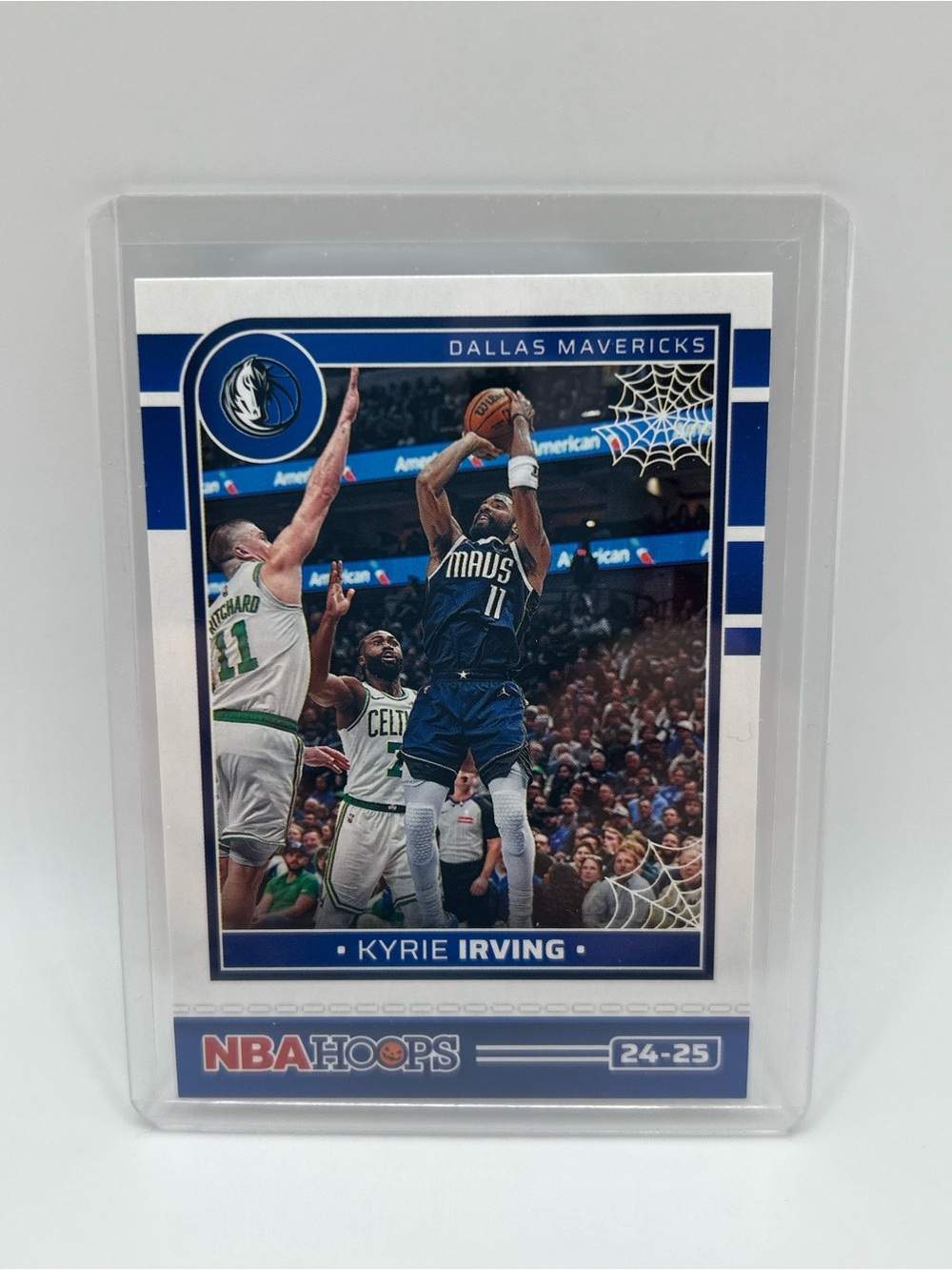 Dallas Mavericks Kyrie Irving NBA Haunted Hoops Basketball Trading Card 🎃